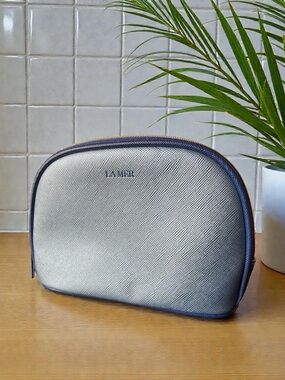 La Mer Metallic Blue Cosmetic Makeup Bag Travel Case Zip Pouch